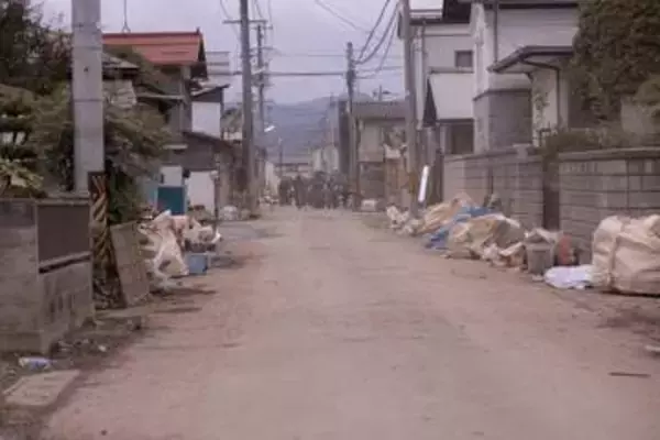 台風で停電…離れて暮らす高齢の親と連絡がつかない→安否確認のために事前に決めておきたい相談先【社会福祉士が解説】