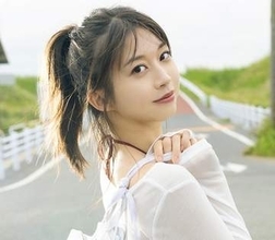 牧野真莉愛、髪を切った最新ビキニショット　モーニング娘。卒業後、「新たな一歩として」臨んだアップトゥボーイ 表紙＆巻頭