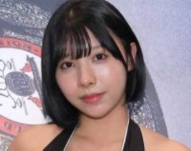 「なかは本当にすごいです」「世にだしていいの...⁈」 たわわボディ美女、ぴたぴたTシャツ表紙の1st写真集は自信の無加工