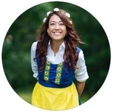 LiLiCo、北海道に家を購入　新居は「もちろんスウェーデンハウス」　元純烈の夫との2ショットも反響「素敵なお二人」