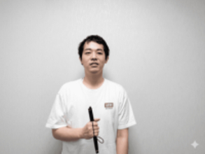 R-1王者、濱田祐太郎が「盲目の新喜劇」見えない男が挑んだ殺陣、タップダンス「動き回れることで自信がついた」 ゲストはキスマイ二階堂高嗣