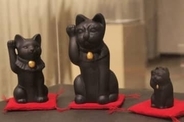 京都の寺院に伝わる「黒い招き猫」のナゾ　宝くじ当たる？ご利益は…