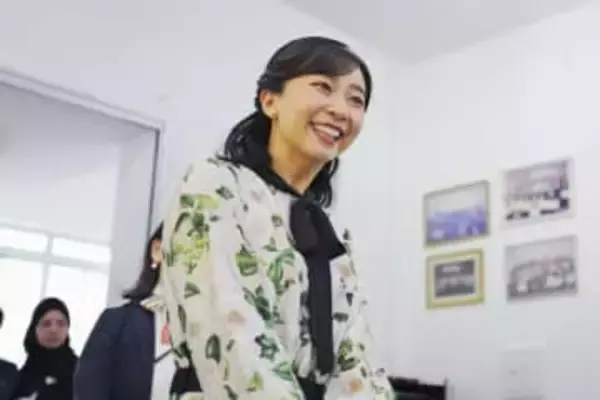 佳子さまと同じ服を着たい！　完売、再販…「皇室ファッション」が話題に　【2025年・皇室ファッション】