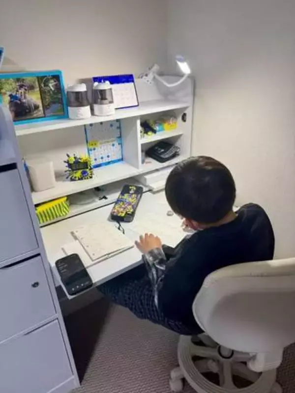 「勉強したくない」と泣く小2息子に、父が「1日に5分だけ宿題やれ」→これがやる気を引き出した！なぜ？