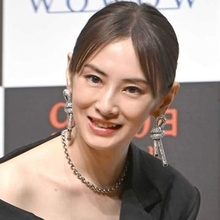 「2児のママってマジ？」北川景子さん、圧巻のぴたぴたブラックドレス姿が話題　「美しすぎて眼福」「世界に誇れる日本代表」