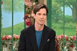 2004年に結婚　2人の子に恵まれたパックン　最愛の妻は46歳の若さで昨年他界　初めて明かす亡き人への思い【徹子の部屋】