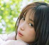 「「今しか残せない瞬間をこの一冊に」　映画「チェイサーゲームW」主演のクールビューティ―女優」の画像1