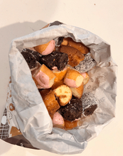 「どこも売ってないから、もう自分でやる」ミスド風ドーナツをママが手作り　カラフルな山盛りコロコロに　「スゲー！」「ジェネリックDポップだ」