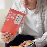 「春先に届いた固定資産税の納税通知書　「まだ大丈夫」と放置して数カ月…差押予告書の赤封筒が届いた！【税理士が解説】」の画像1