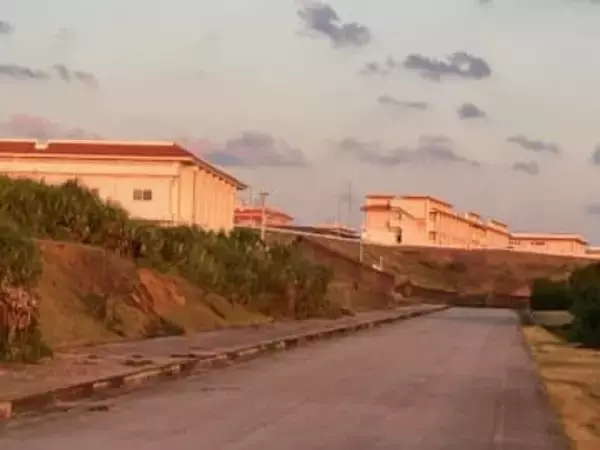 神々への畏怖の念と自衛隊の大きな存在　「将来、基地だけの与那国島になるかも…」　島民の思いは平穏な日々が続くこと　沖縄・与那国島滞在記【3】