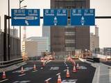 「ロボコンならぬロボコーン……だと？高速道路で最も危険な作業を自動化「交通規制の裏方ヒーロー」「カッコいい！」」の画像1