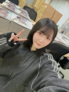 Iカップ声優・もものすけ　ギリギリカット連発の1st写真集　FLASHに未公開アザーカット