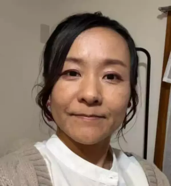 AIに「似合うメイク」を相談→40代女性が再現したビフォーアフターに反響　「めっちゃ素敵」「私もチャッピーに提案してもらいます！」