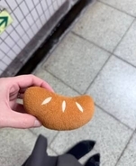 「間違えて犬のおもちゃ会社に持ってきちゃった」→「早退した方がいい」と悩む飼い主に「俺が上司なら速攻帰宅命令出す」