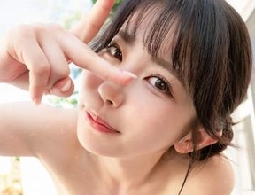 元気がもらえるセクシー女優・葵いぶき　反則級ショットであなたを虜に　沖縄舞台の写真集
