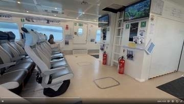 「日本で1番揺れるであろう船に乗った」国内唯一の船は、アトラクション級の楽しさ　「移動そのものが旅のハイライトに」
