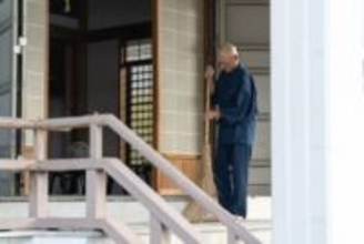 本堂広場と方丈庭園を修復　京都・上京区の勝巖院、CFで支援呼びかけ　住職は元高校野球監督