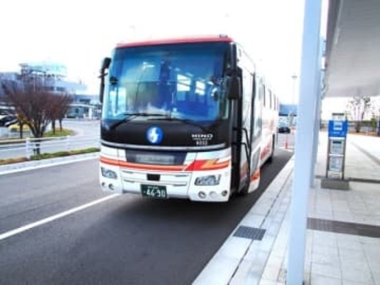 神戸経由でも大阪駅から韓国まで4時間！　神戸空港行き神姫バスの増発のメリットを考える