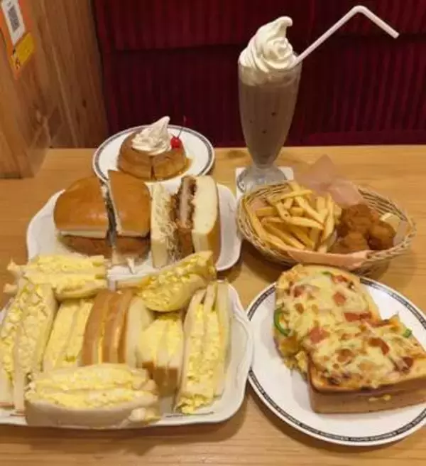 「1人寂しく」コメダで税込5240円の夕食を爆食　38歳独身男性、完食の結末は「1人苦しく」