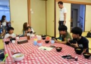 厳しさ増す「子ども食堂」の運営　物価高、コメ不足…何より「圧倒的に足りない」ものとは