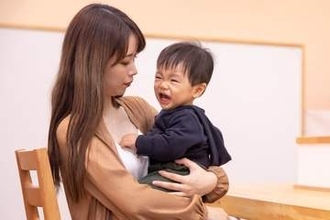 10カ月の息子とカフェへ　入店前に「離乳食OK」と確認したはずが…　「持ち込みはだめ」と断られ、何も食べず退店　母のモヤモヤ