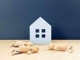 「【事故物件】家賃が安ければ住める？ 6割が「条件次第で検討」、4割は「絶対住みたくない」…住めると思える条件は？」の画像1