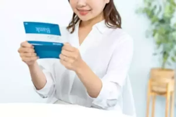 転職検討中の3人に1人「賞与額が高かったから転職を思いとどまった」　転職を思いとどまった支給額は？