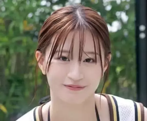 三角ビキニで元気はつらつ　バスケ少女に扮した元NMBアイドル　磨き上げた美ボディを大胆披露