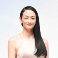 冨永愛さんが妊娠発表　お相手の俳優は…新潟と東京の2拠点生活「イケメンでびっくり」「イケオジすぎる」「スタイル抜群なお二人」