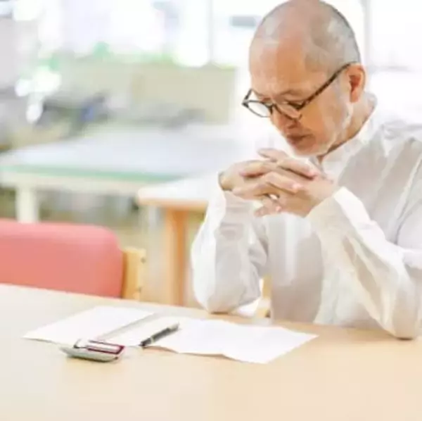 罰金10万円！ついつい10年…実家の登記名義人が亡き父のまま、後回しにたツケに悲鳴