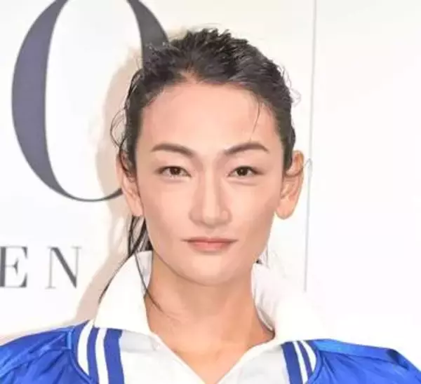 43歳で約20年ぶりに出産の冨永愛さん「妊娠中は絶えず不安がありました」と心境明かす　25年12月に妊娠発表、父は俳優の⼭本⼀賢さん