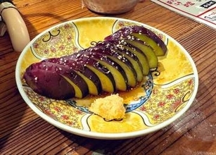 「東京のお店じゃ絶対食べられない」大阪出張で味わった水ナスの衝撃が話題　甘みと旨みたっぷり「フルーツみたい」「昔は大阪でもレア」