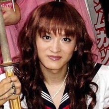 「お墓参り…遅れてごめん」人気お笑いタレント、事故死から13年　芸人仲間が墓前で献杯　「ずっと見守ってくれてありがとね」