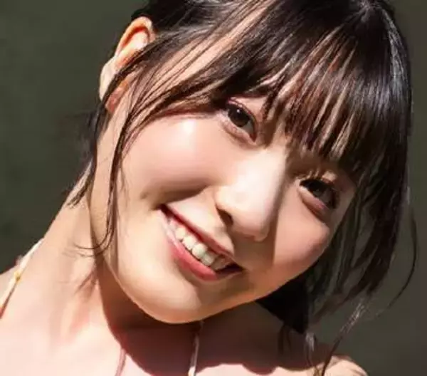 13歳でデビューした23歳福岡アイドル　飛び出しそうな92センチIカップと表現力が自慢　「いっぱい見て♡」「ご堪能ください♡」と写真集アピール