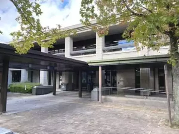 あるとうれしい図書館のこんなサービス　乳幼児連れ来館者に滋賀県立図書館が愛される理由　「ゆっくりトイレに行けた」「自分のために時間を使えた」