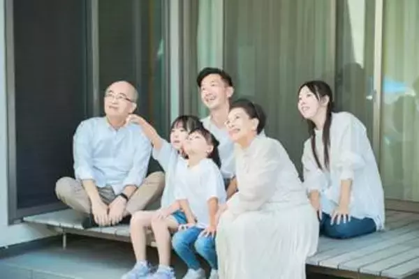 【お盆の帰省】既婚女性の半数以上が「日常より疲れる」　気遣いや準備で深まる夫婦の温度感ギャップ鮮明に