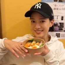 「すごおおおおお」両親は元自衛官…39歳吉本女優が「自分史上一番」のバキバキ肉体美披露　「かっこいいーーー！」「筋肉すばらしい」