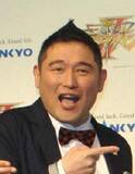 「「ボキャ天」ブレーク芸人は56歳現在、市議会議員に！　激やせ姿でテレビ出演　27キロ減量を昨年報告」の画像1