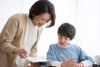 【塾の費用】保護者の9割超が「負担」と回答　それでも約6割が「適正」と答える理由とは？