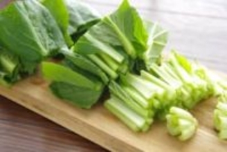 「根本をざっくり」しなくていい！小松菜の切り方の正解　【キユーピー伝授】
