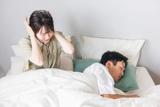 夏なのに“乾燥いびき”が急増中　熱帯夜のエアコン使用に潜む「睡眠トラブル」の実態と対策は？