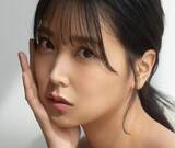 「濡れ髪黒ランジェリーで色気ムンムン　アイドル脱却した28歳美女　弾力ヒップに目がくぎ付け」の画像1