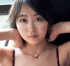 あふれるマシュマロバスト　大活躍の20歳が開運モチーフをちりばめた招福グラビア