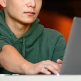 「「どちらを伝えるべきか」「どこまで伝えるべきか」　LGBTQ+と発達障害を併せ持つ26歳男性、面接のたびに迷い続けた“二重マイノリティ”の就活」の画像1