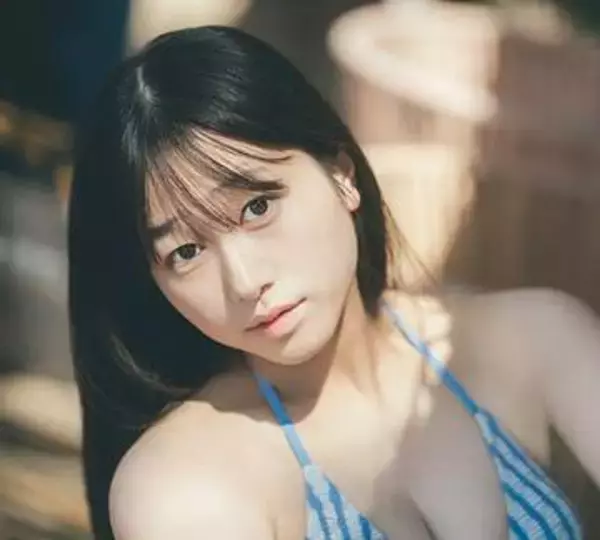 びしょ濡れ＆ショーパン姿にどきっ　声優・林鼓子さんが水着に挑戦　24歳の誕生日に1st写真集リリース