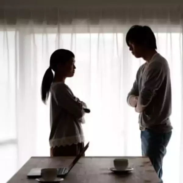 ヒール、歯ブラシ…単身赴任中のアパートに女の影　「期間限定の付き合いだから」と開き直る夫と即別れるべき？【夫婦関係修復カウンセラーが解説】