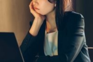 社会人の約9割「自分より仕事をしていない人と同じ評価に不満」…「全く仕事していないのに給料は約1.5倍」