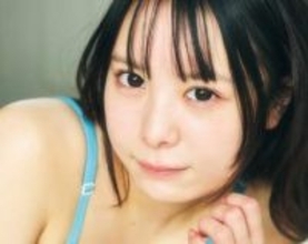 22歳アイドルと一緒にバスタイム？　魅惑のマシュマロボディを独占気分　1st、2ndデジタル写真集は珠玉のカットの連続