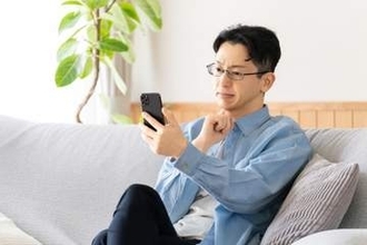 「リアルじゃ言えないからネットに書く」→「ネットには書けないからリアルで話す」　時代による「インターネット空間の変質」が97万回超再生