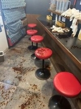 「殺人現場！？」深夜、人気ラーメン店の惨状に驚き　なぜこんなことに…？